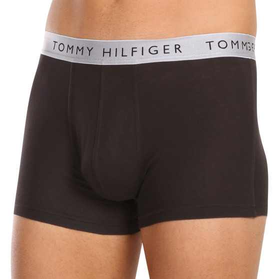 3PACK vīriešu bokseru šorti Tommy Hilfiger melni (UM0UM03028 0UB)